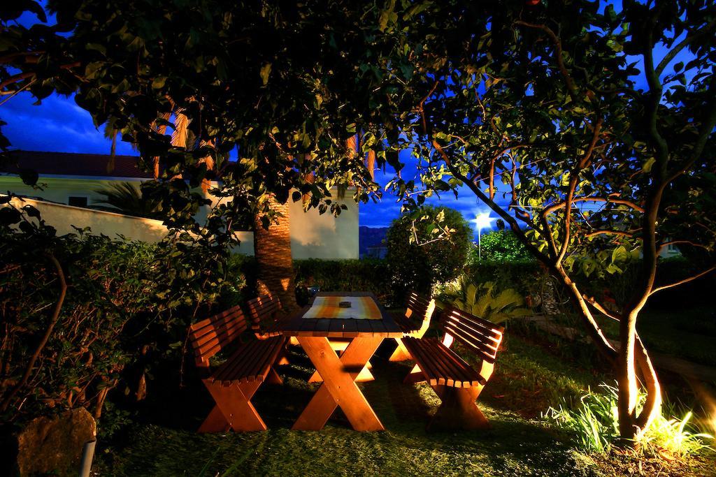 بودفا Guesthouse Bmb Bagaric الغرفة الصورة